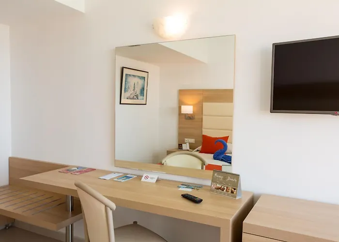 Blue Horizon Resort 4*