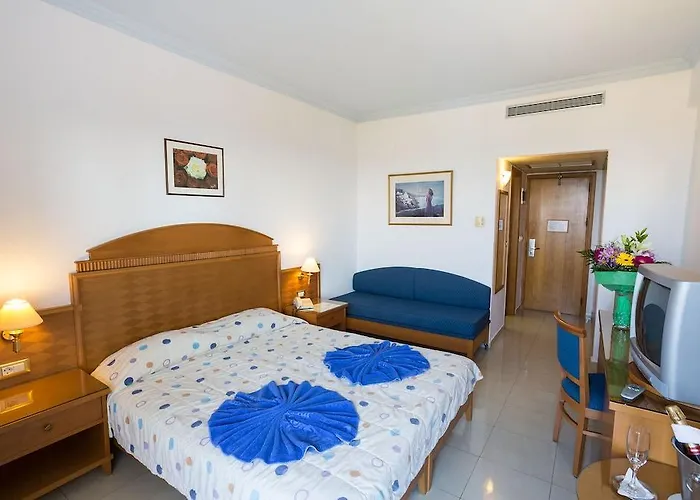 Blue Horizon Resort 4*