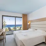 Blue Horizon 4*