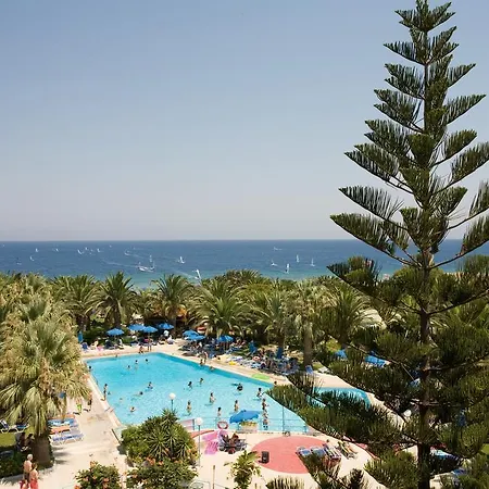 Resort Blue Horizon